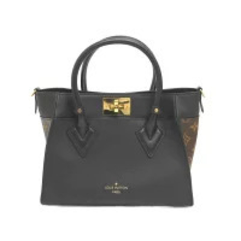 Louis Vuitton Handbag Monogram On My Side